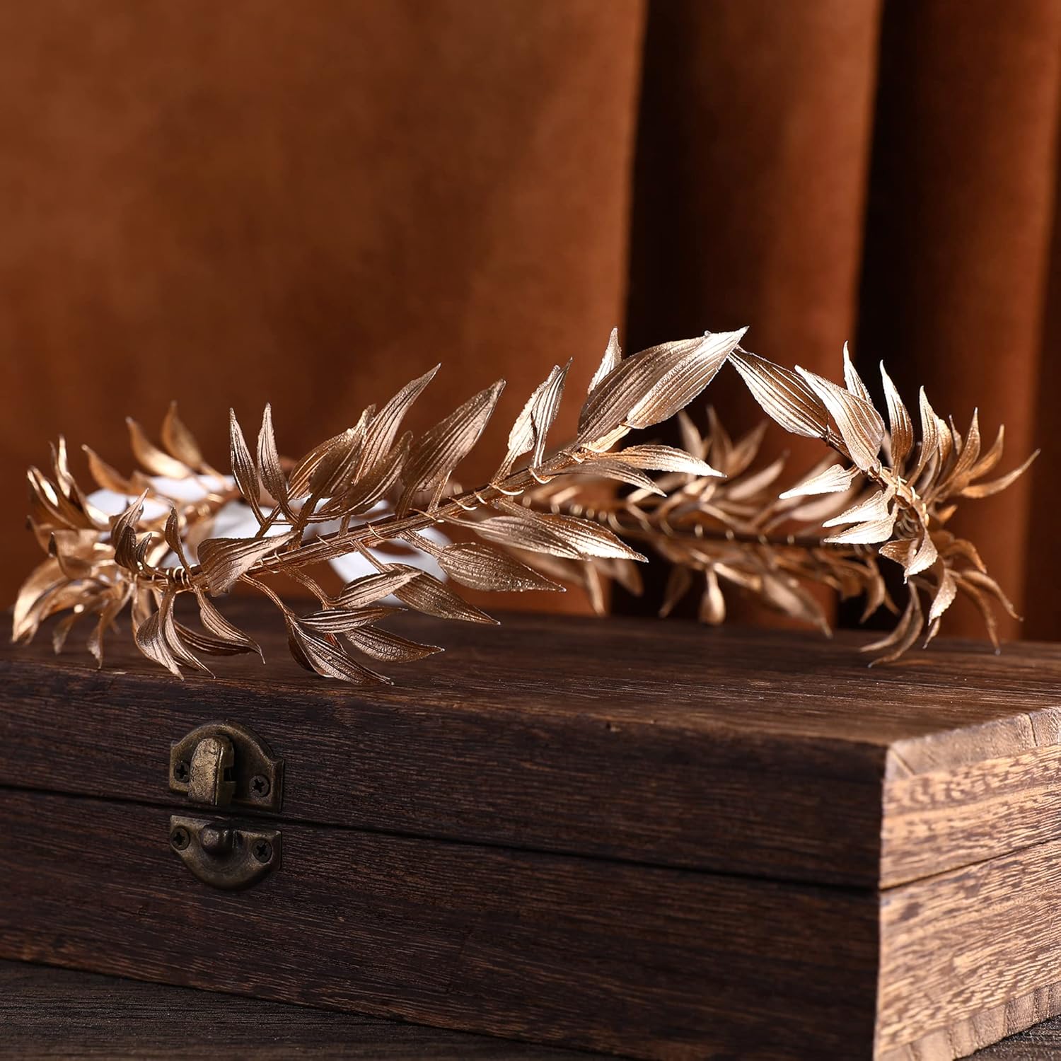 Корона лесного листа, средневе – обзор и цена Men Fashion King